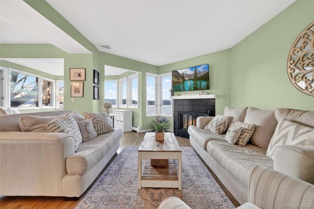 1501 Eagle Bay Drive, Ossining, NY 10562