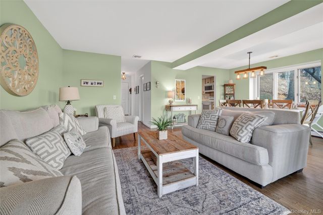 1501 Eagle Bay Drive, Ossining, NY 10562