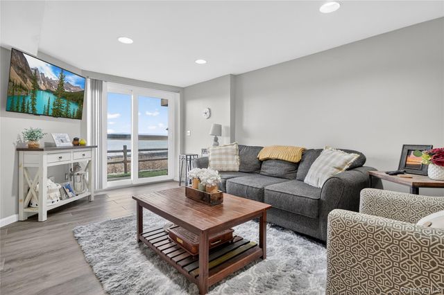 1501 Eagle Bay Drive, Ossining, NY 10562