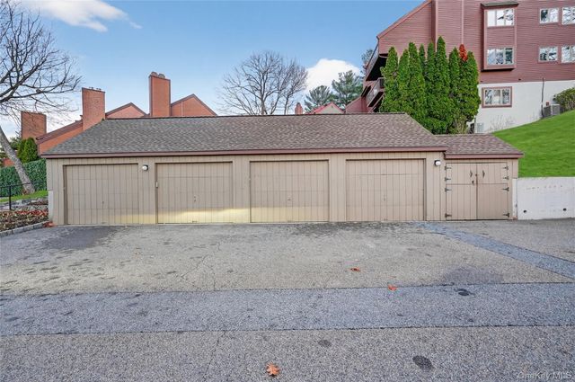 1501 Eagle Bay Drive, Ossining, NY 10562