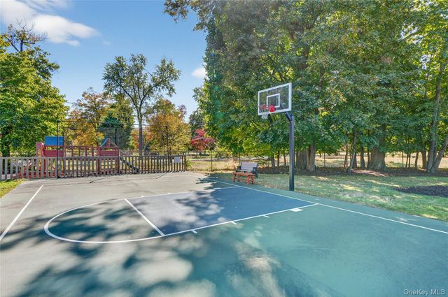 1501 Eagle Bay Drive, Ossining, NY 10562