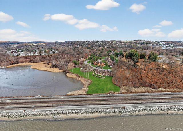 1501 Eagle Bay Drive, Ossining, NY 10562