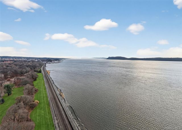 1501 Eagle Bay Drive, Ossining, NY 10562