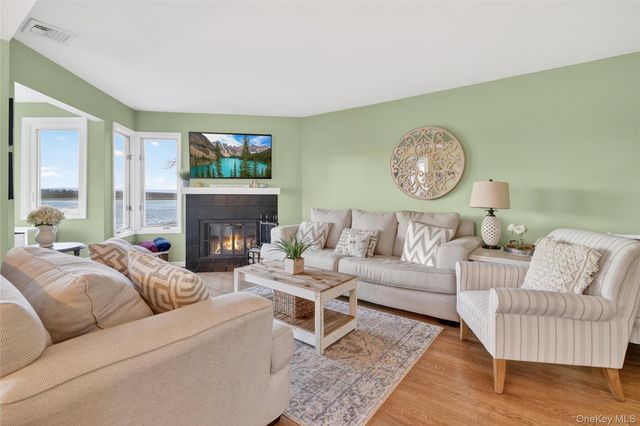 1501 Eagle Bay Drive, Ossining, NY 10562