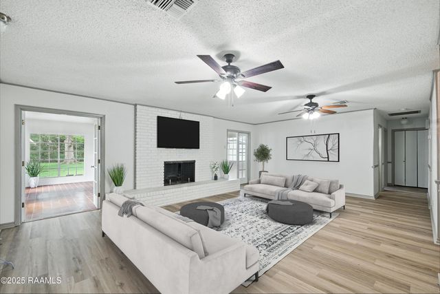 301 Estainville Avenue, Lafayette, LA 70508