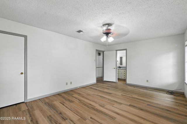 301 Estainville Avenue, Lafayette, LA 70508