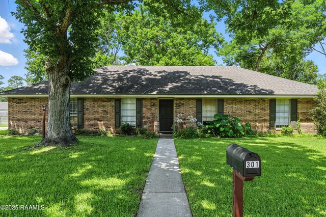 301 Estainville Avenue, Lafayette, LA 70508