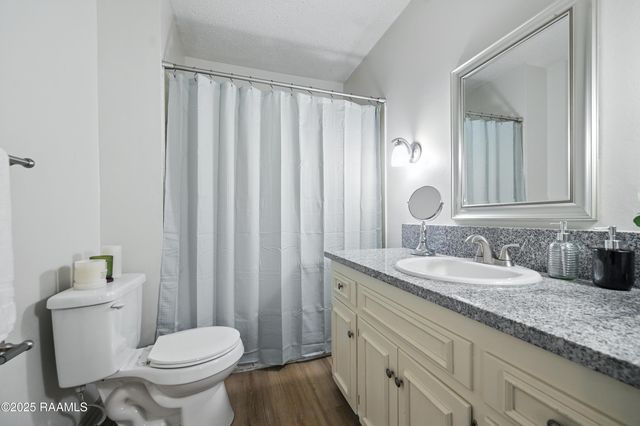 301 Estainville Avenue, Lafayette, LA 70508