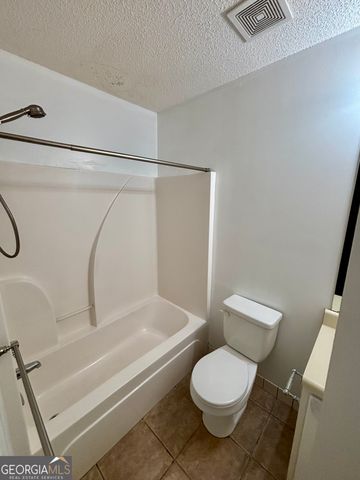 141 Chastain Loop, Newnan, GA 30263