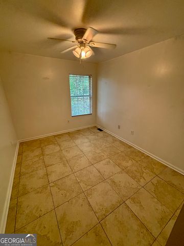 141 Chastain Loop, Newnan, GA 30263