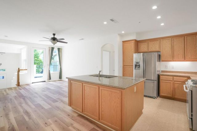 4302 Clarinbridge Circle, Dublin, CA 94568