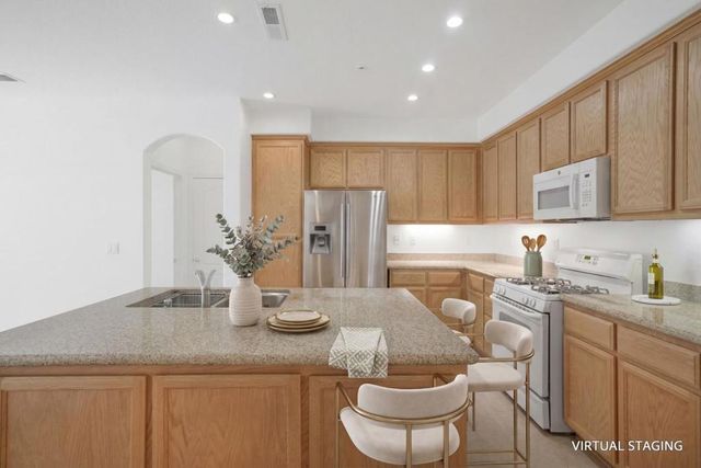 4302 Clarinbridge Circle, Dublin, CA 94568