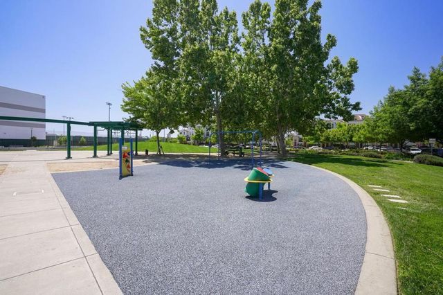 4302 Clarinbridge Circle, Dublin, CA 94568