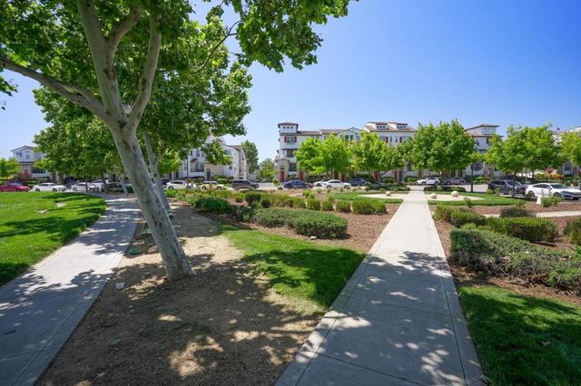 4302 Clarinbridge Circle, Dublin, CA 94568