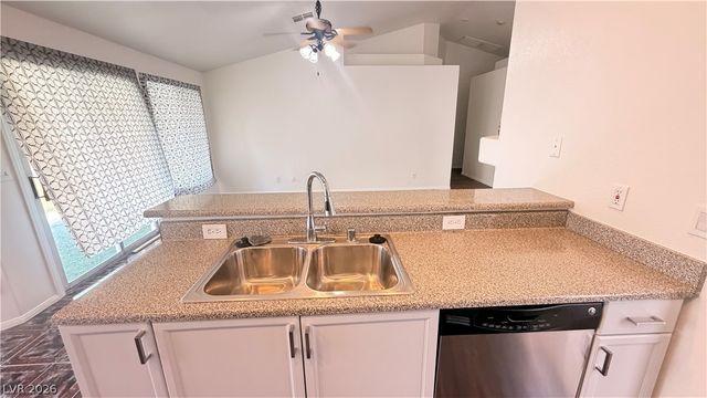 6263 DALBERGIA Avenue, Las Vegas, NV 89122