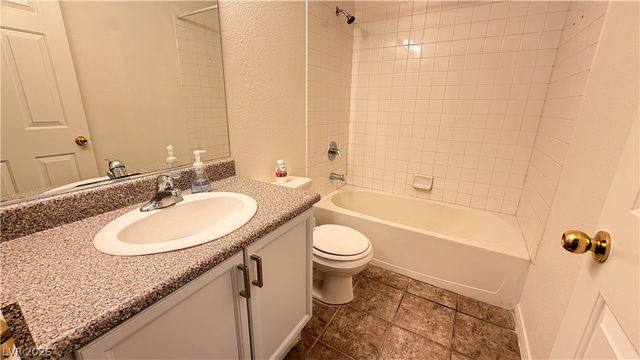 6263 DALBERGIA Avenue, Las Vegas, NV 89122