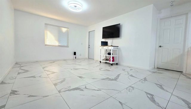 206 BERRY TREE PLACE 206, Brandon, FL 33510