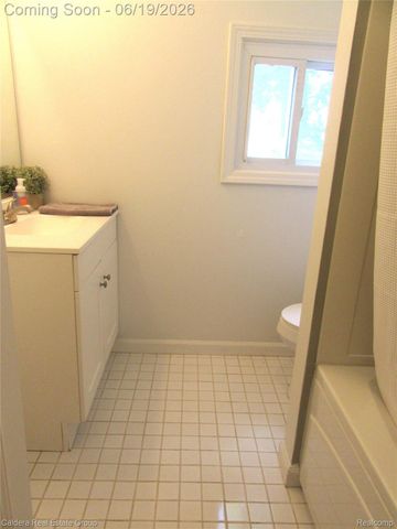 4251 Quebec Street, Auburn Hills, MI 48326