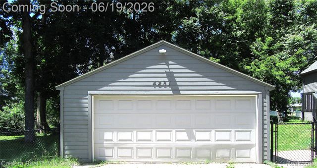 4251 Quebec Street, Auburn Hills, MI 48326