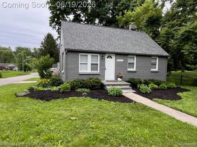 4251 Quebec Street, Auburn Hills, MI 48326