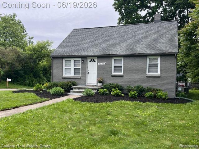 4251 Quebec Street, Auburn Hills, MI 48326