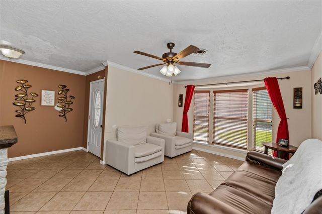 2303 Belvedere Drive, Baytown, TX 77520