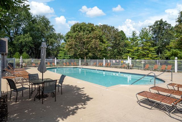 1680 Piper Lane, Centerville, OH 45440