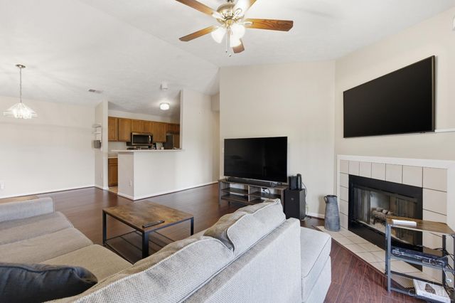 1680 Piper Lane, Centerville, OH 45440