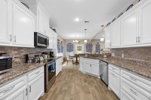 42 Trail Lake, Trinity, TX 75862