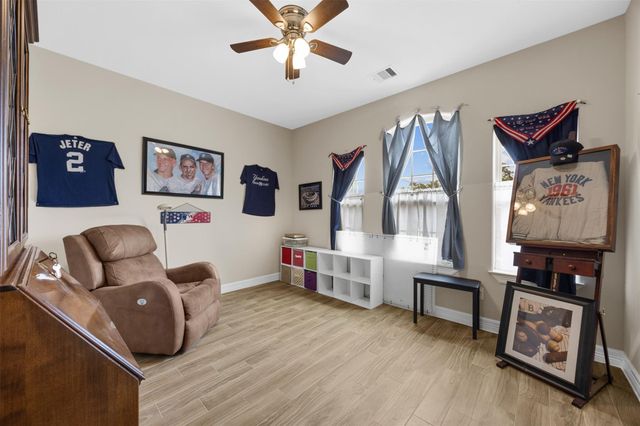 42 Trail Lake, Trinity, TX 75862