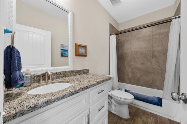 42 Trail Lake, Trinity, TX 75862