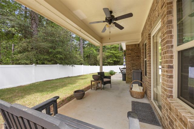 42 Trail Lake, Trinity, TX 75862