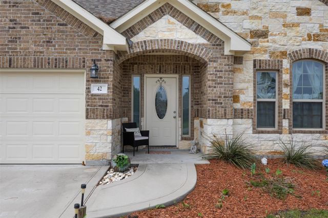 42 Trail Lake, Trinity, TX 75862