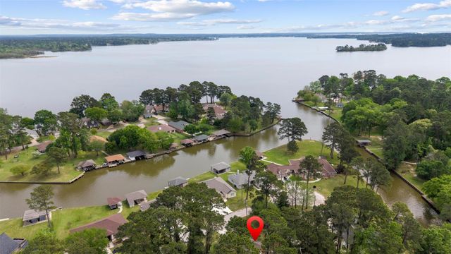 42 Trail Lake, Trinity, TX 75862