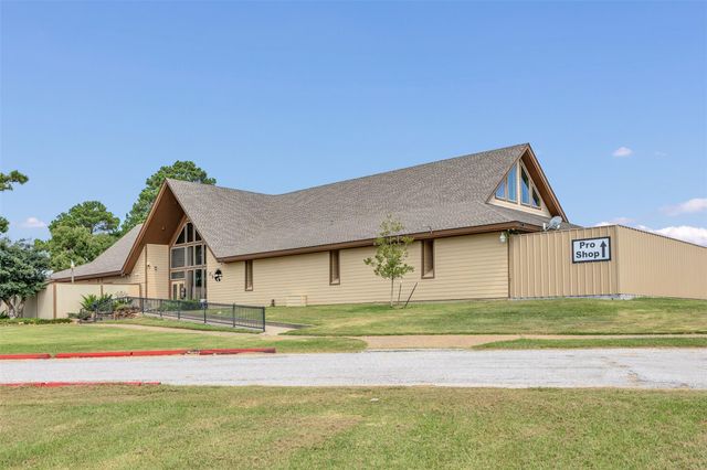 42 Trail Lake, Trinity, TX 75862