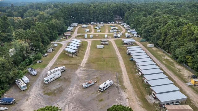 42 Trail Lake, Trinity, TX 75862