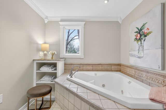 234 Bluegrass Cir, Lebanon, TN 37090