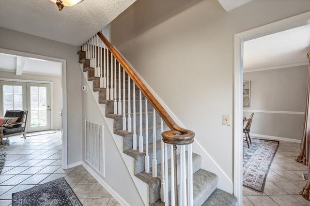 234 Bluegrass Cir, Lebanon, TN 37090