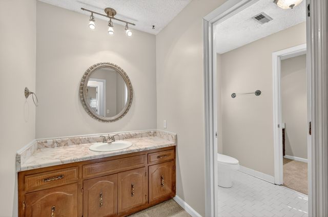 234 Bluegrass Cir, Lebanon, TN 37090