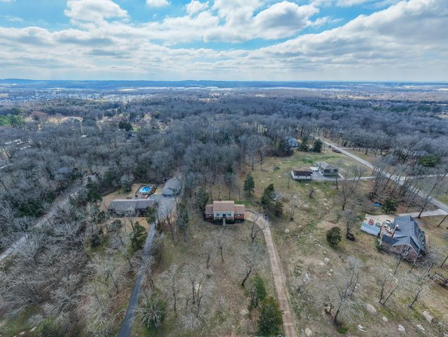 234 Bluegrass Cir, Lebanon, TN 37090