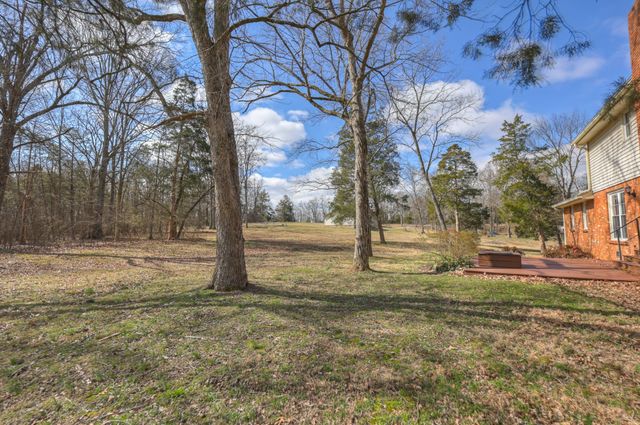 234 Bluegrass Cir, Lebanon, TN 37090