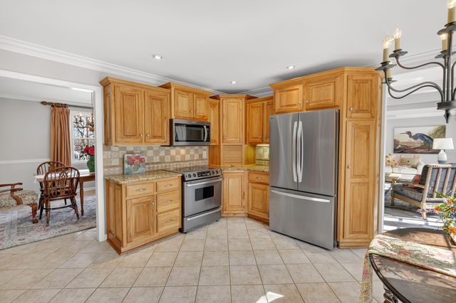 234 Bluegrass Cir, Lebanon, TN 37090