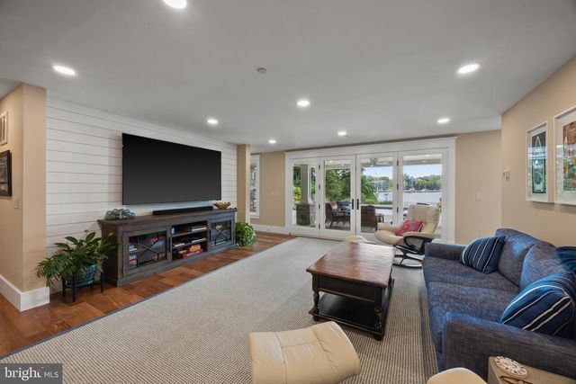 5 FRANKLIN ST, Annapolis, MD 21401