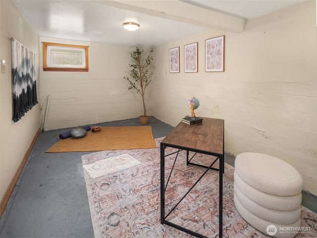 8416 40th Avenue SW, Seattle, WA 98136