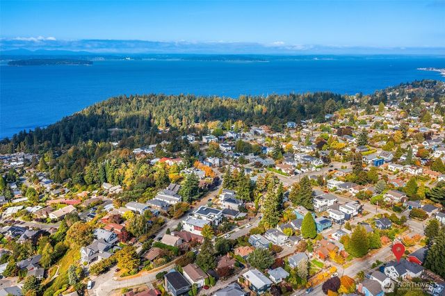 8416 40th Avenue SW, Seattle, WA 98136