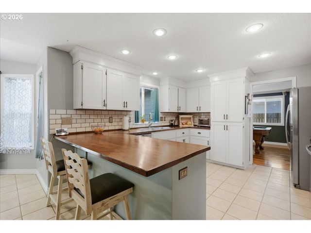 2120 Nw 9TH Ave, Battle Ground, WA 98604