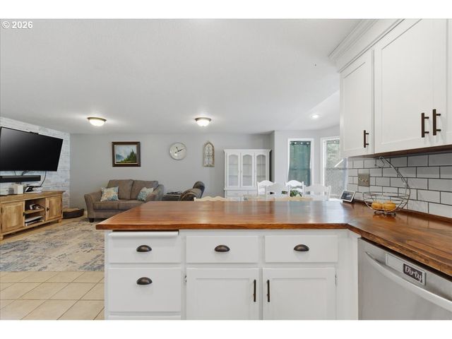 2120 Nw 9TH Ave, Battle Ground, WA 98604