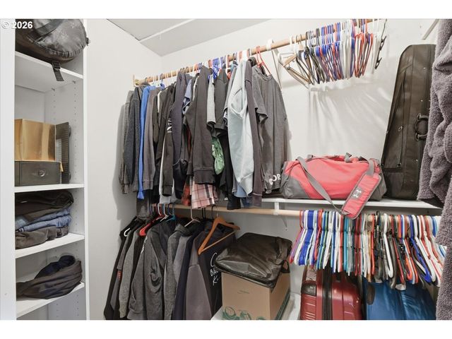 2120 Nw 9TH Ave, Battle Ground, WA 98604