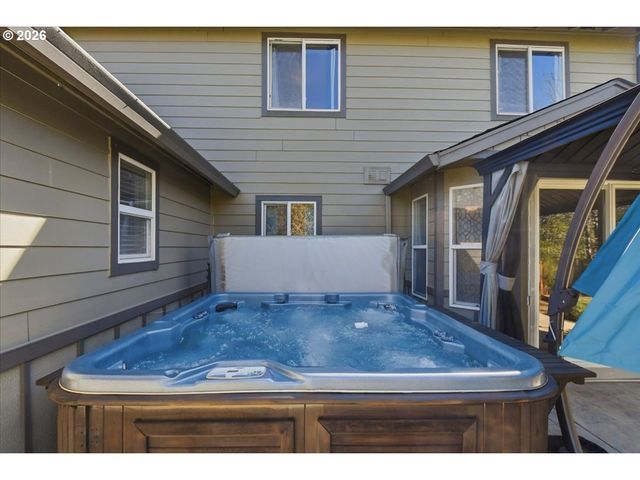 2120 Nw 9TH Ave, Battle Ground, WA 98604