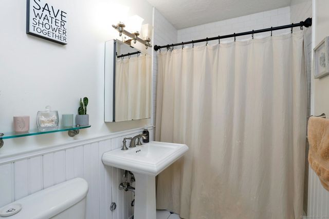 44 Strawberry Hill Avenue 7C, Stamford, CT 06902